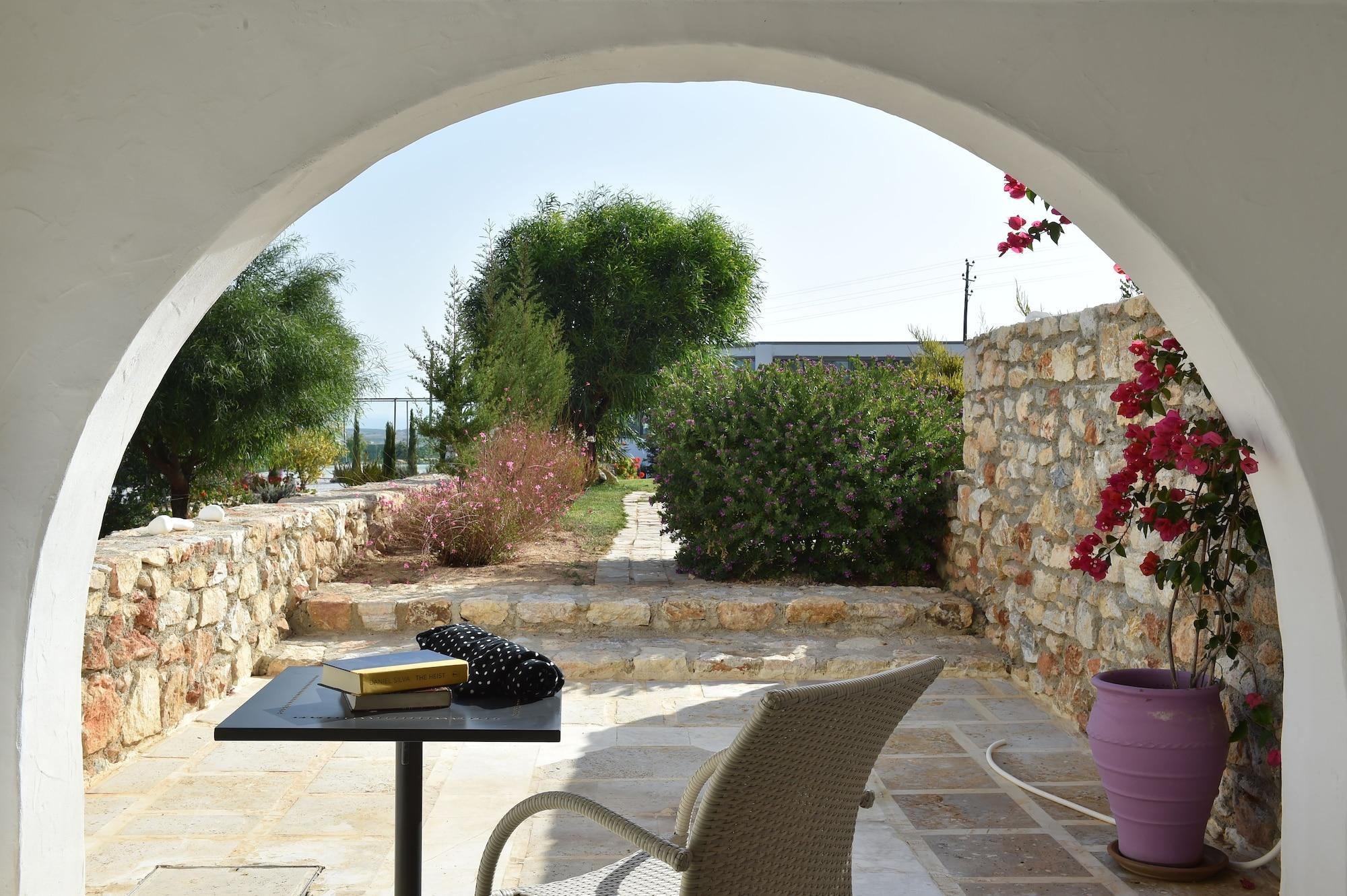 Naoussa Hills Boutique Resort- Adults Only Paro Esterno foto
